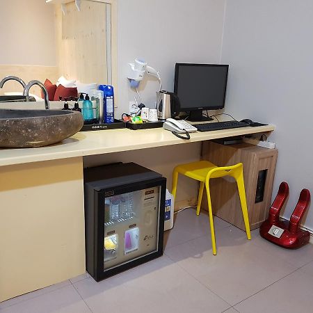 Cloud Nine Hotel Gimhae Экстерьер фото
