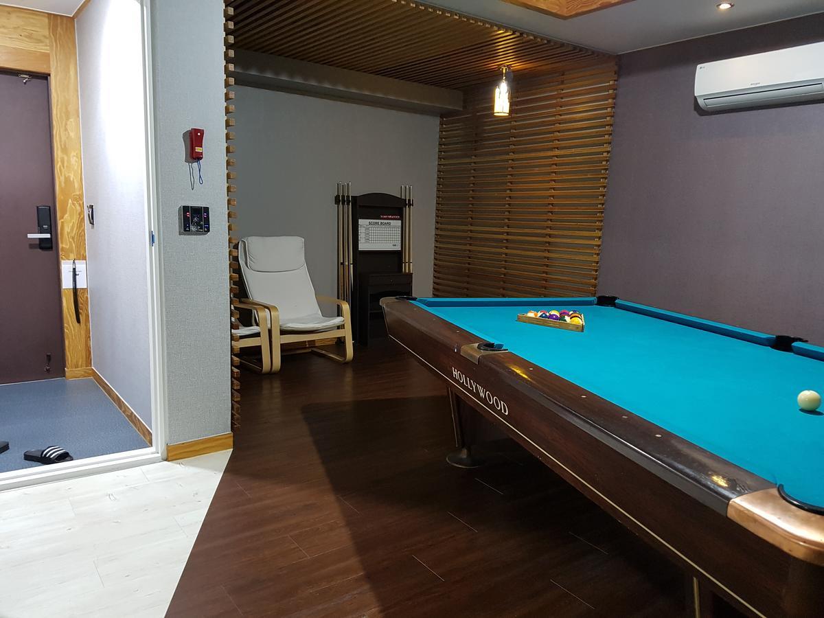 Cloud Nine Hotel Gimhae Экстерьер фото
