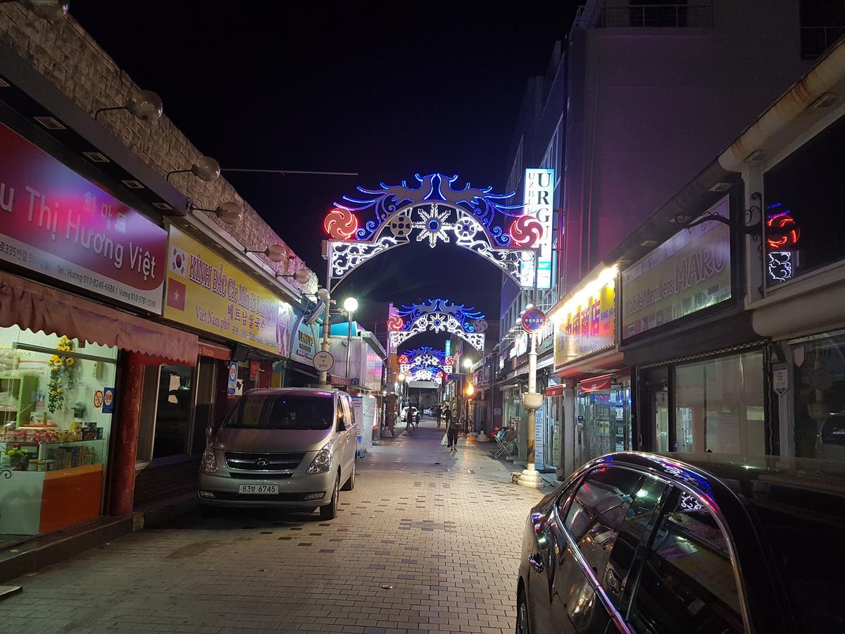 Cloud Nine Hotel Gimhae Экстерьер фото