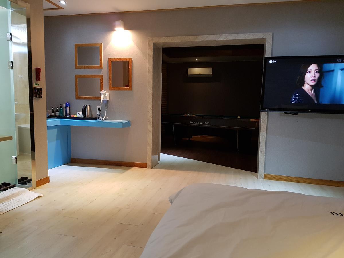 Cloud Nine Hotel Gimhae Номер фото